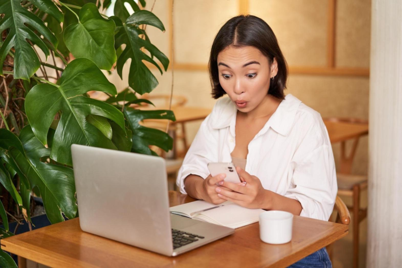 Environnement de formation en audit SEO avec outils d'analyse